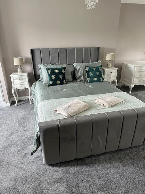 Cameron Coach House Modern Property In Murrayfield 爱丁堡 外观 照片